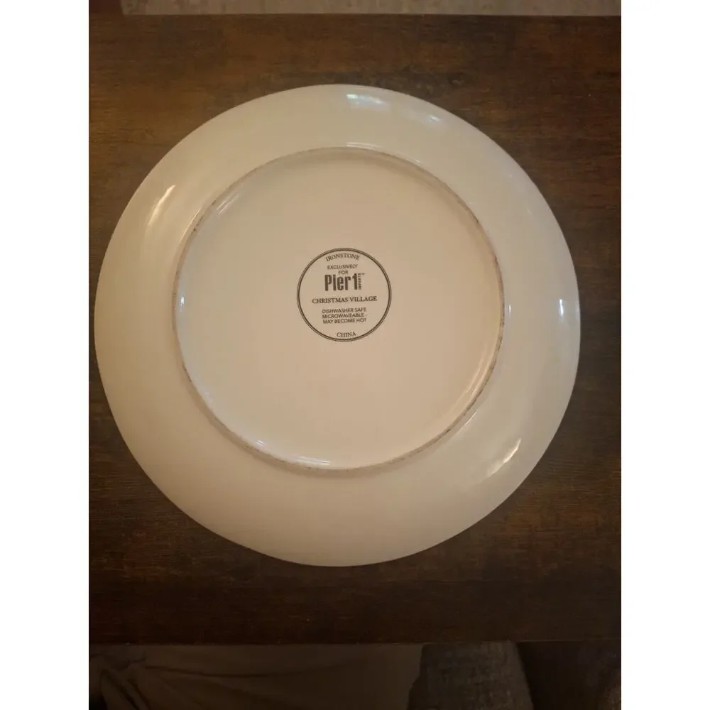 🌲 Pier 1 Ironstone Christmas Village Plate 8 3/4”